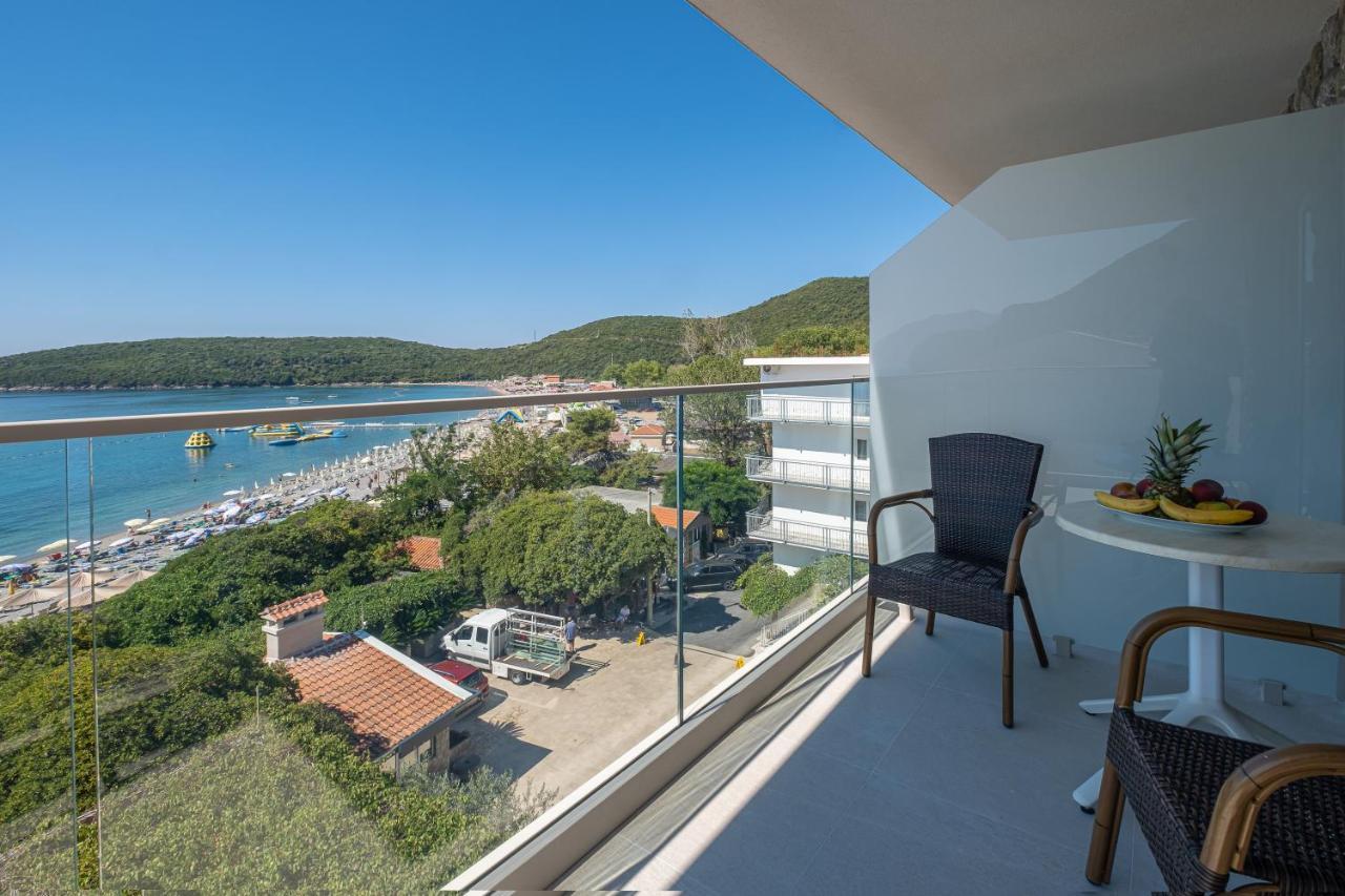 Poseidon The Beach Hotel Budva Kültér fotó