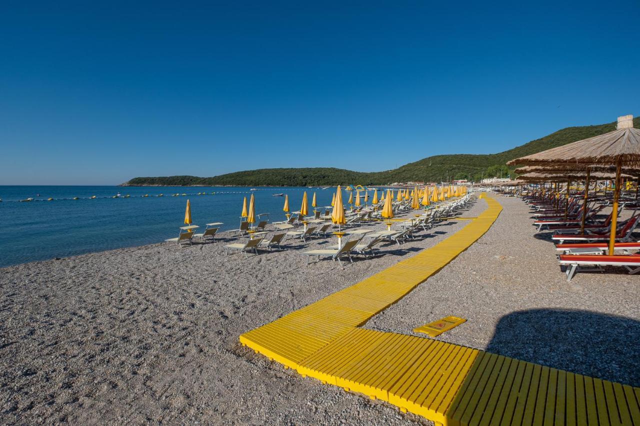 Poseidon The Beach Hotel Budva Kültér fotó