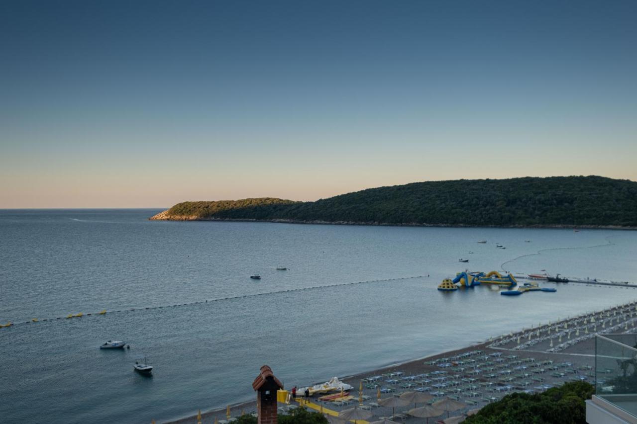 Poseidon The Beach Hotel Budva Kültér fotó