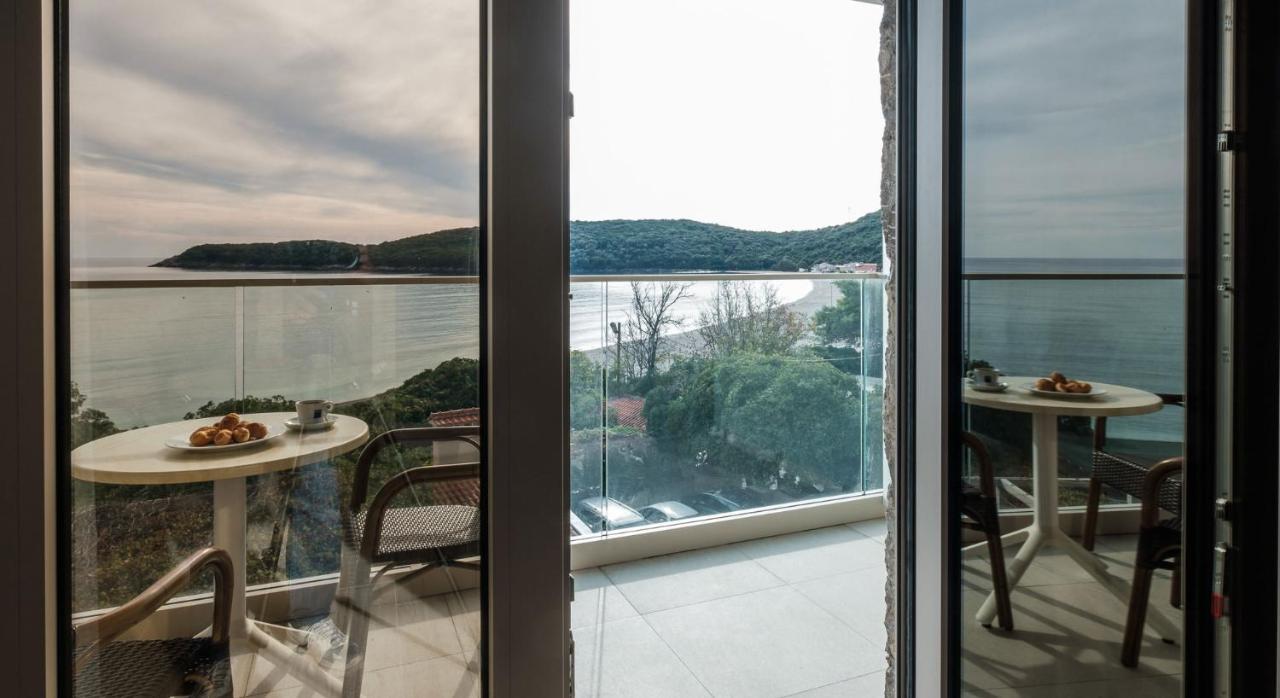 Poseidon The Beach Hotel Budva Kültér fotó