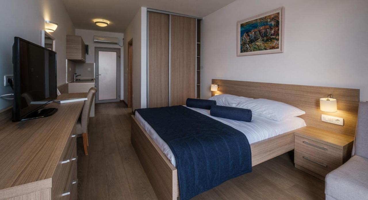 Poseidon The Beach Hotel Budva Kültér fotó